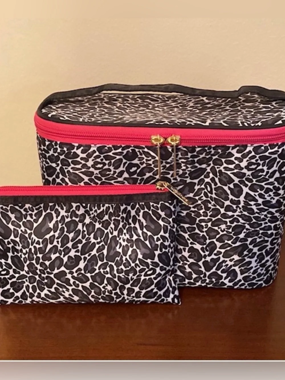 New!  Toiletry & Travel Nylon Cases | Set of 4